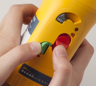 1280229995_s100controls1